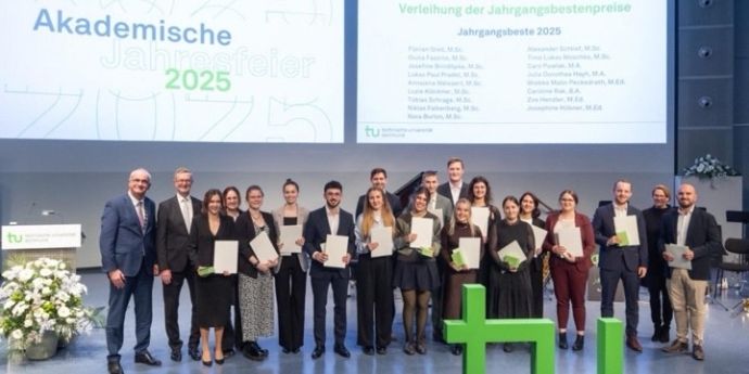 IMAPP student wins best thesis award at TU Dortmund